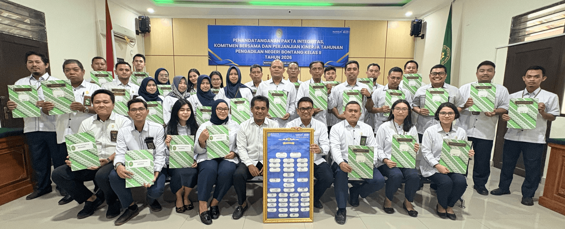 Penandatanganan Pakta Integritas